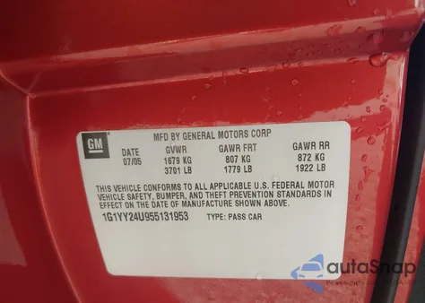 2005 Chevrolet Corvette z USA, uszkodzony, nr VIN 1G1YY24U955131953